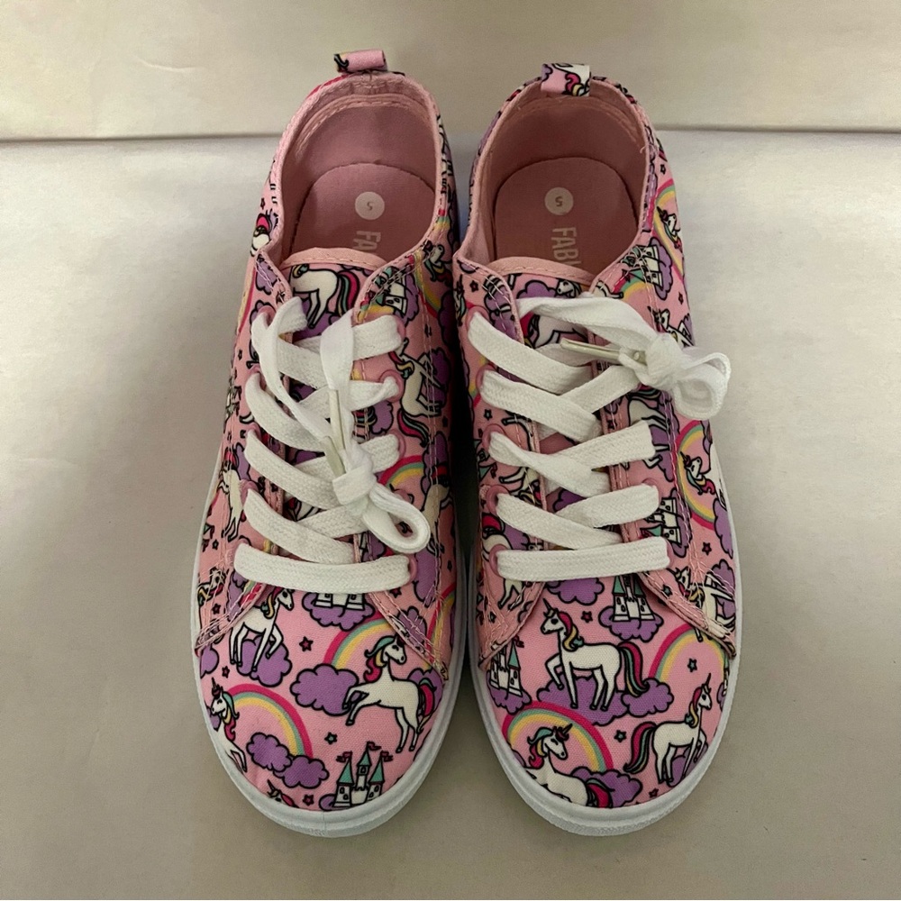 Fabkids Bubblegum Pink Unicorn Rainbow Graphic Print Lace Up Sneakers